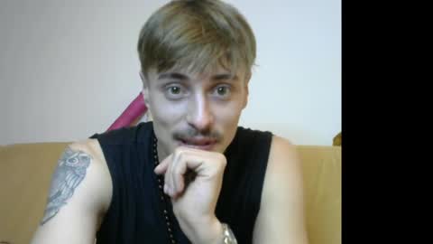 Snapshot of scaleslayer chatting on January 15, 7:34 pm Mike online show from January 15, 7:34 pm