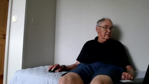 Scand online show from June 12, 1:32 pm