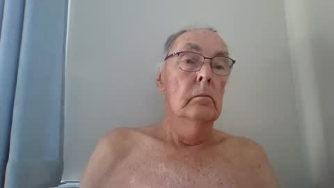 Snapshot of scandxx chatting on July 21, 7:00 am Scand online show from July 21, 7:00 am