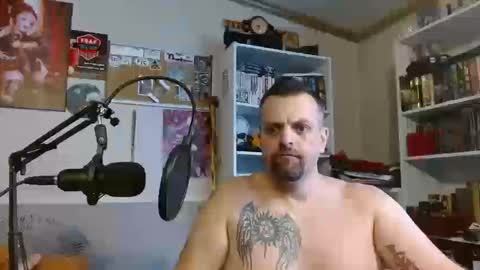 Kent Clark online show from October 19, 5:46 pm