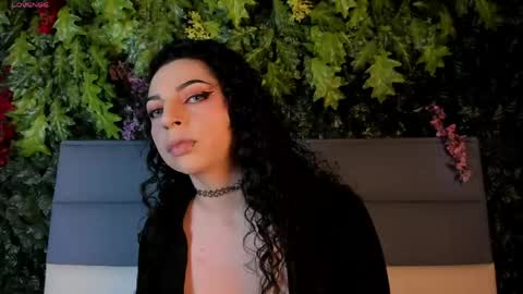Snapshot of scarlattaa_desire chatting on May 10, 1:05 pm SCARLATTA DESIRE online show from May 10, 1:05 pm