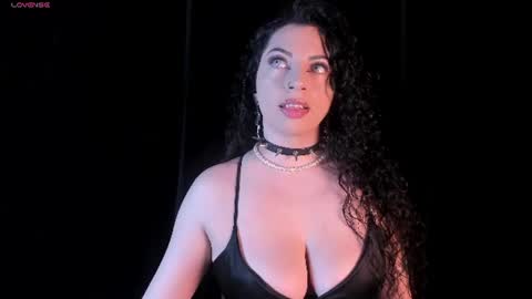 SCARLATTA DESIRE online show from July 10, 3:55 am