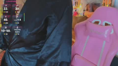 scarleett_ebony online show from April 18, 7:07 pm