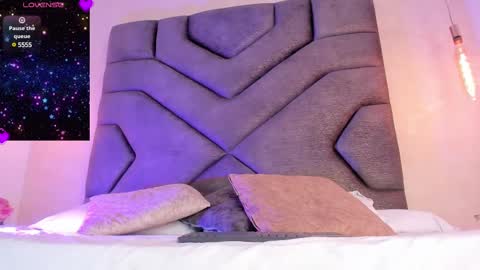 Scarlett online show from March 8, 8:25 pm