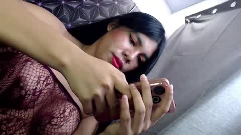Snapshot of scarlet_111 chatting on July 1, 11:15 pm scarlet_111 online show from July 1, 11:15 pm