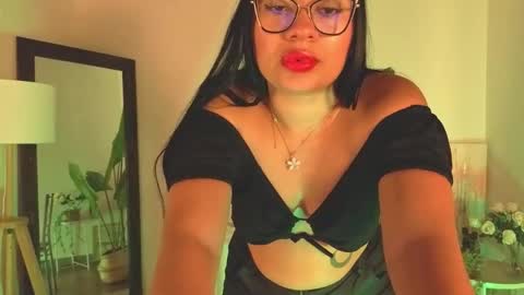 scarlet__15 online show from March 21, 9:47 am