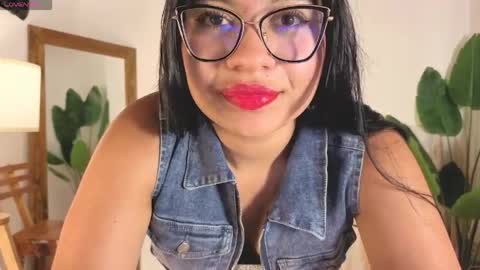 scarlet__15 online show from April 5, 4:09 am