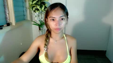 scarlet online show from May 14, 6:15 pm