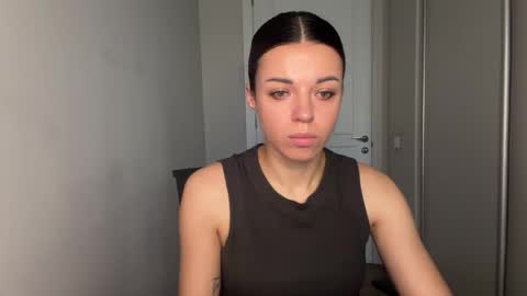 Snapshot of scarlet_daisy_ chatting on April 27, 7:06 am Sophie online show from April 27, 7:06 am