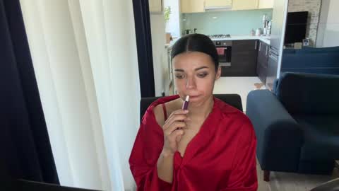 Snapshot of scarlet_daisy_ chatting on May 4, 7:04 am Sophie online show from May 4, 7:04 am