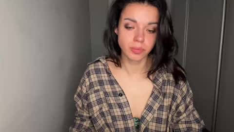 Snapshot of scarlet_daisy_ chatting on May 12, 7:16 am Sophie online show from May 12, 7:16 am