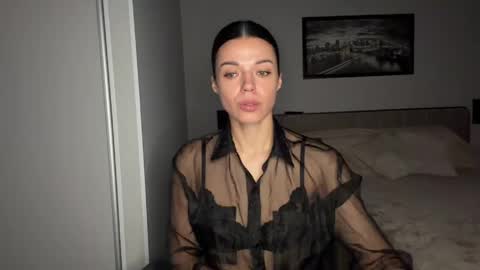 Snapshot of scarlet_daisy_ chatting on June 1, 6:59 am Sophie online show from June 1, 6:59 am