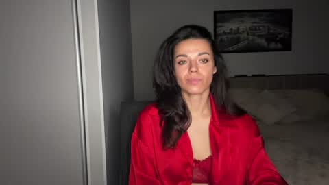 Snapshot of scarlet_daisy_ chatting on June 8, 6:58 am Sophie online show from June 8, 6:58 am