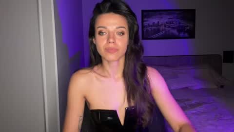 Snapshot of scarlet_daisy_ chatting on July 28, 7:04 am Sophie online show from July 28, 7:04 am