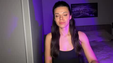 Snapshot of scarlet_daisy_ chatting on July 28, 7:04 pm Sophie online show from July 28, 7:04 pm