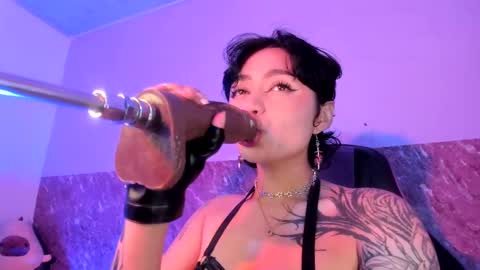 scarlet_gold online show from February 10, 2:08 am