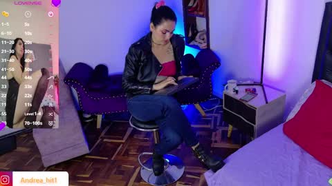 scarlet_hiit online show from May 26, 4:30 am