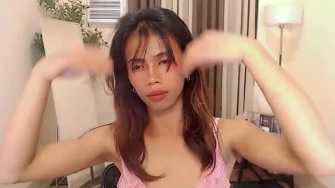 Scarlet online show from June 4, 6:36 pm