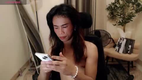 Snapshot of scarlet_kisses chatting on July 14, 10:21 am Scarlet online show from July 14, 10:21 am