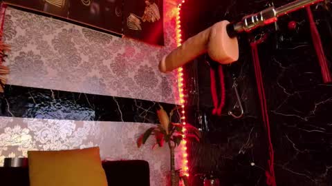 Snapshot of scarlet_queen__ chatting on October 4, 11:14 pm Scarlet online show from October 4, 11:14 pm