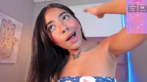 Snapshot of scarlet_vixen_ chatting on May 6, 2:40 am scarlet_vixen_ online show from May 6, 2:40 am