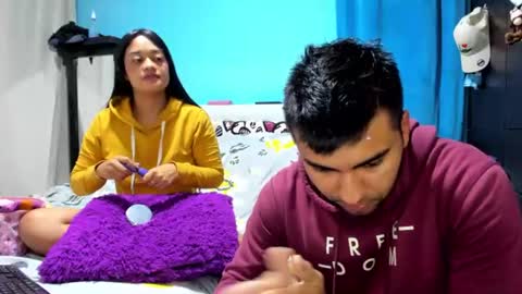 ScarletandRyan28 online show from August 4, 9:01 am