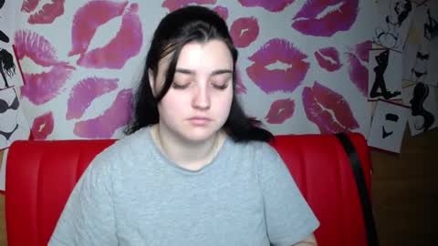 ScarletCargo online show from November 23, 6:13 am