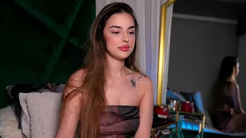 Scarlet online show from April 27, 11:36 pm