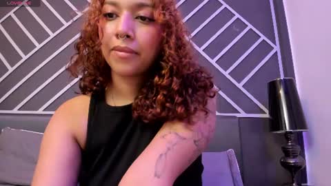 Snapshot of scarleth_blossom chatting on June 20, 1:14 pm scarleth_blossom online show from June 20, 1:14 pm