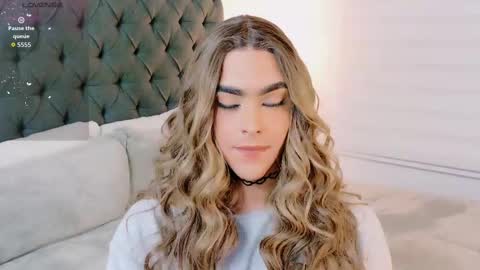 scarleth_sweety online show from September 22, 12:01 am