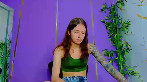 Snapshot of scarletjonesx chatting on September 20, 5:14 pm Denis online show from September 20, 5:14 pm