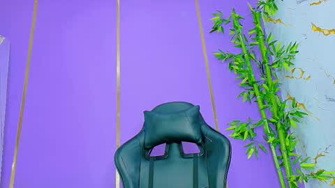 Snapshot of scarletjonesx chatting on October 10, 4:55 am Denis online show from October 10, 4:55 am