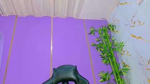 Snapshot of scarletjonesx chatting on November 2, 11:07 pm Denis online show from November 2, 11:07 pm