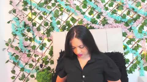 scarlet  online show from February 4, 11:27 am