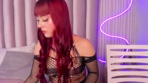Scarlet  online show from June 4, 8:04 pm