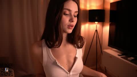 Snapshot of scarletmore chatting on January 12, 8:47 pm Scarlet online show from January 12, 8:47 pm