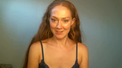 Snapshot of scarletsatine chatting on January 20, 8:19 am Scarlet Satine online show from January 20, 8:19 am