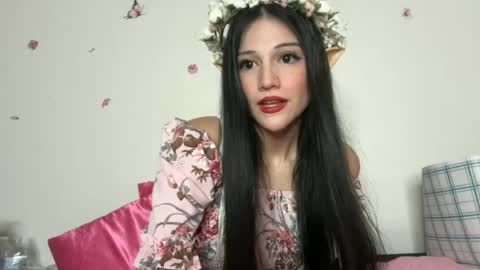 scarlet skyee online show from July 29, 7:56 pm