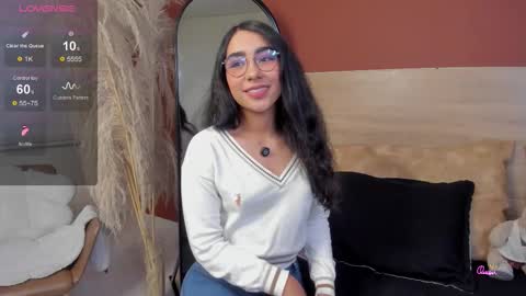 Scarlett  online show from March 15, 2:34 pm