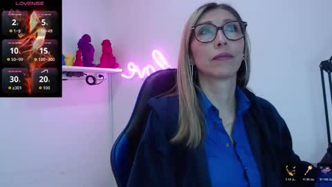 Scarlett online show from January 18, 12:09 pm