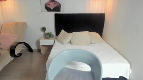 Scarlett online show from January 17, 12:10 pm