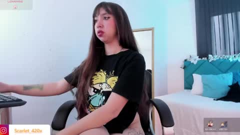 Snapshot of scarlett__cooper__ chatting on May 11, 12:44 pm Scarlett online show from May 11, 12:44 pm