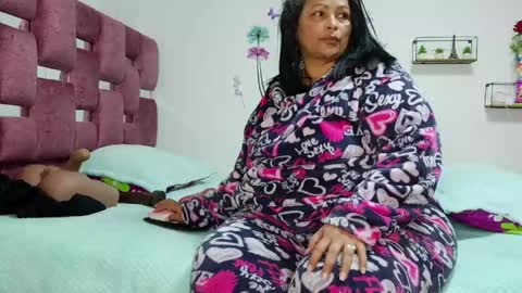 Snapshot of scarlett__jhonson chatting on May 17, 7:32 pm Scarlett online show from May 17, 7:32 pm