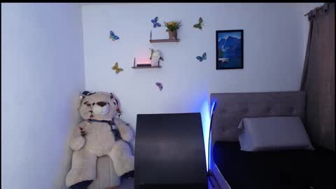 Snapshot of scarlett_blackrose chatting on May 11, 8:06 pm scarlett_blackrose online show from May 11, 8:06 pm