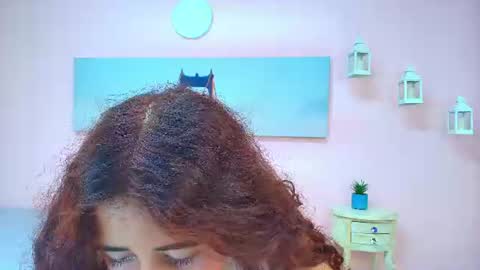 Snapshot of scarlett_clyde chatting on June 20, 12:19 pm Scarlett online show from June 20, 12:19 pm