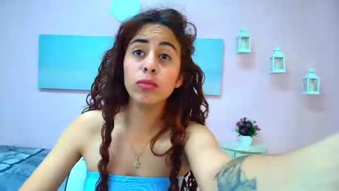 Snapshot of scarlett_clyde chatting on July 28, 4:39 pm Scarlett online show from July 28, 4:39 pm