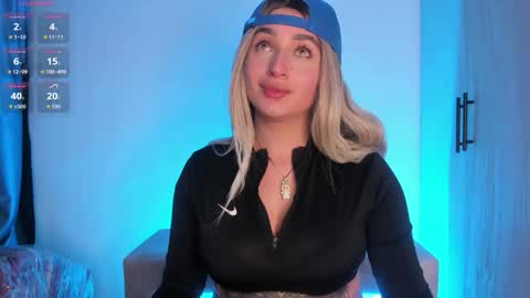 SCARLETT COLLINS online show from November 20, 4:56 am