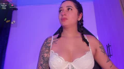 SCARLETT COLLINS online show from May 1, 11:48 am