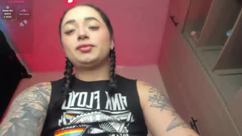 Snapshot of scarlett_collins_ chatting on May 11, 12:11 pm SCARLETT COLLINS online show from May 11, 12:11 pm