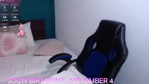 Scarlett  online show from October 29, 11:17 pm